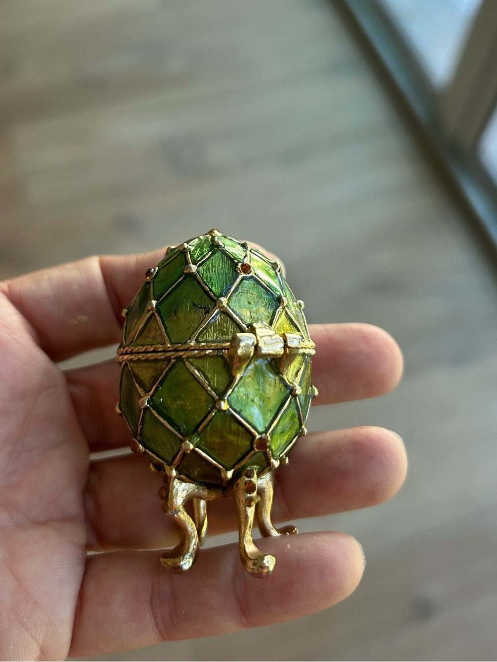 Vintage MONET Egg-Shaped Jeweled Enamel Trinket Box - Picture 4 of 11
